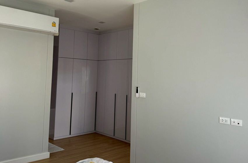 House with Shared Pool in Bangnatrad 